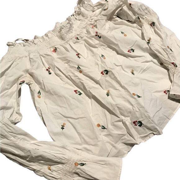 Zara trafaluc collection size medium like new beautiful blouse - Picture 1 of 1